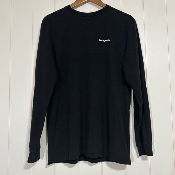 Patagonia Men's Black Long Sleeve Shirt size M - Picture 1 of 6